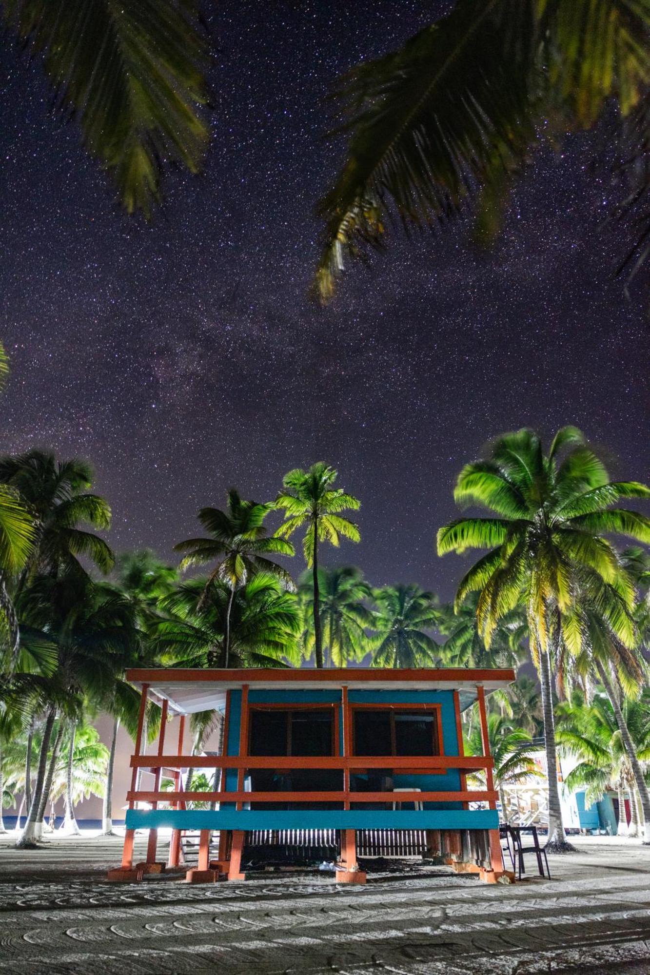 Blue Marlin Beach Resort Dangriga Zewnętrze zdjęcie