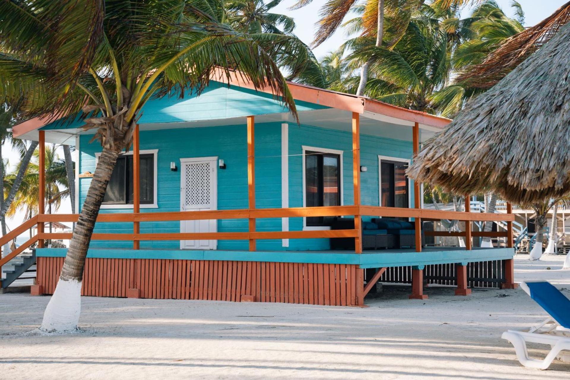 Blue Marlin Beach Resort Dangriga Zewnętrze zdjęcie