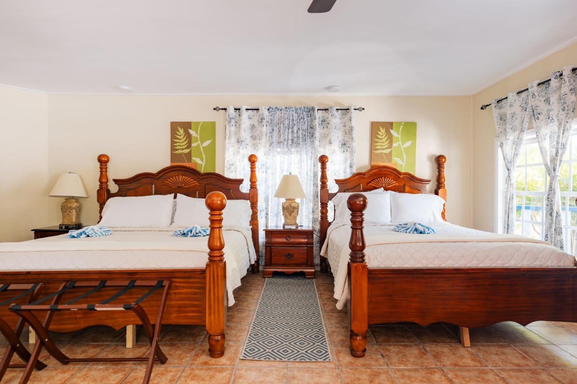 Blue Marlin Beach Resort Dangriga Zewnętrze zdjęcie