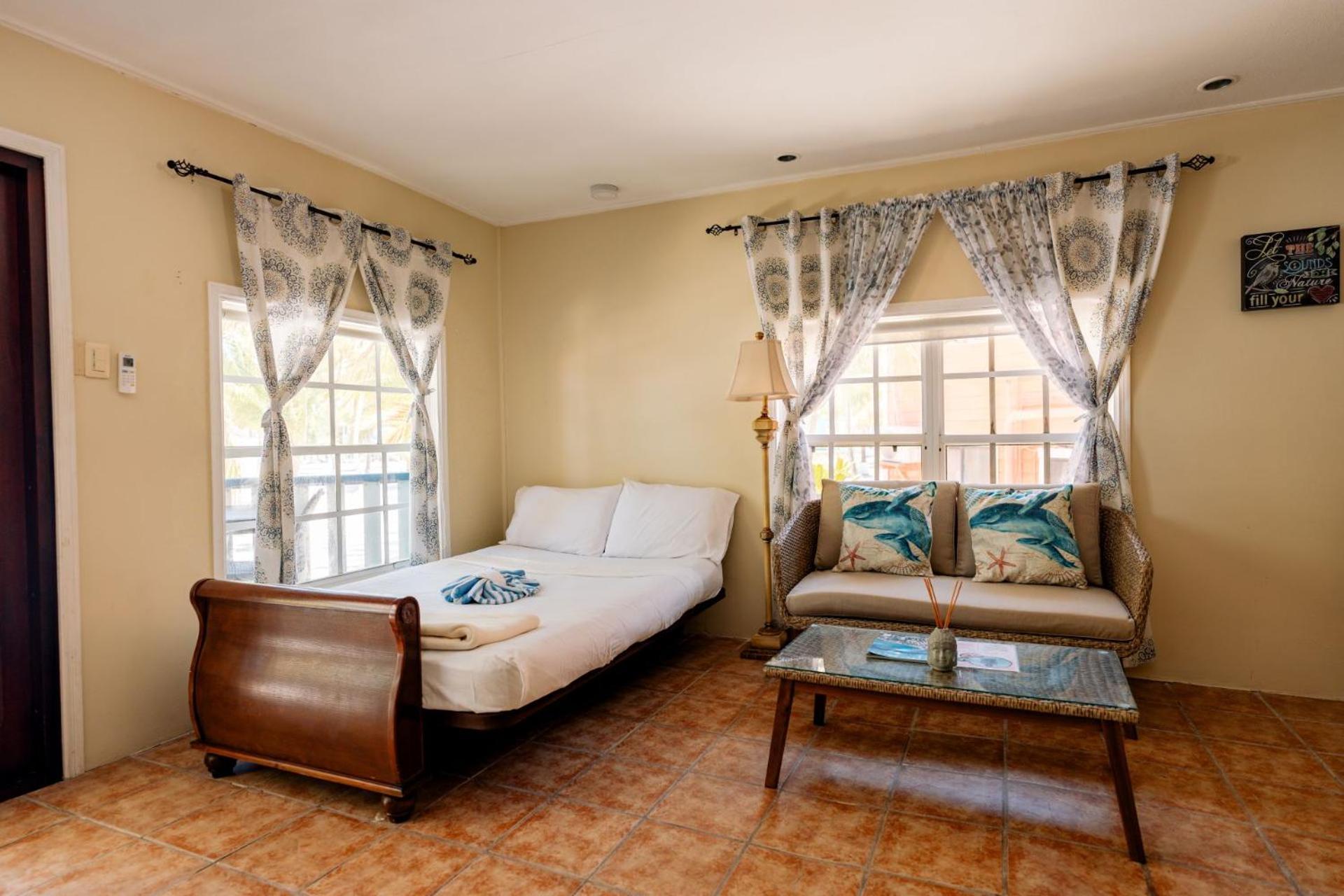 Blue Marlin Beach Resort Dangriga Zewnętrze zdjęcie