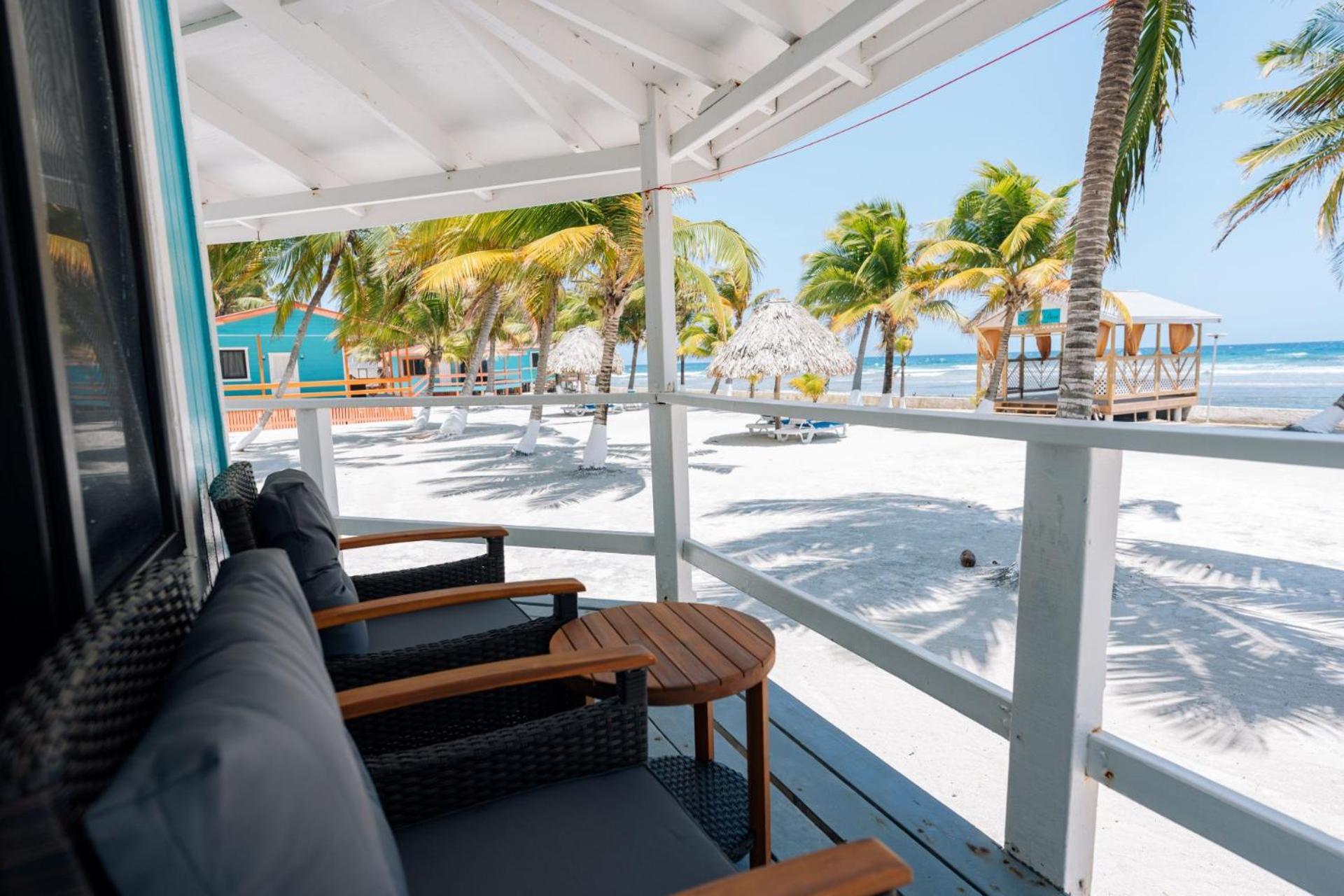 Blue Marlin Beach Resort Dangriga Zewnętrze zdjęcie