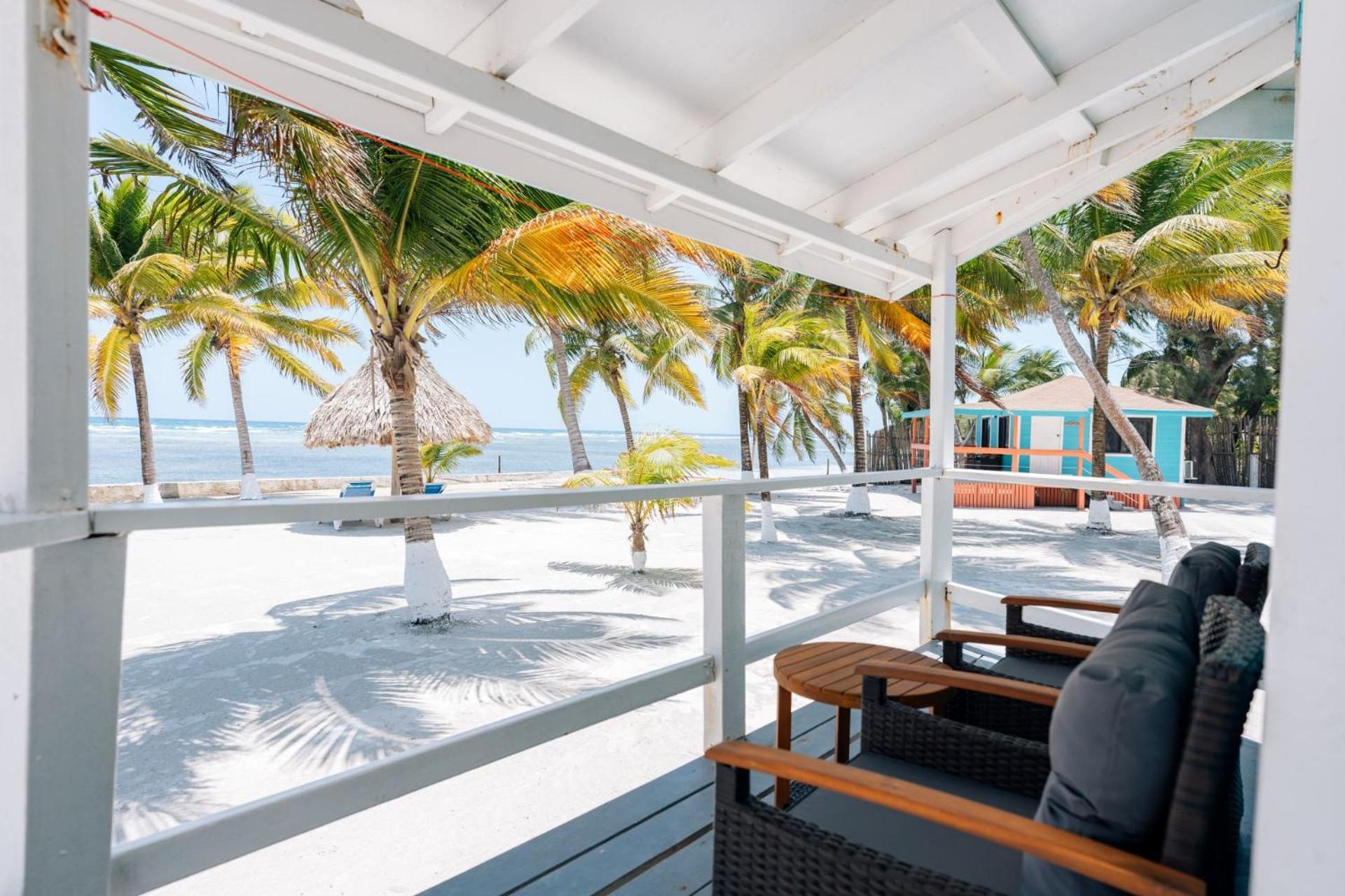 Blue Marlin Beach Resort Dangriga Zewnętrze zdjęcie