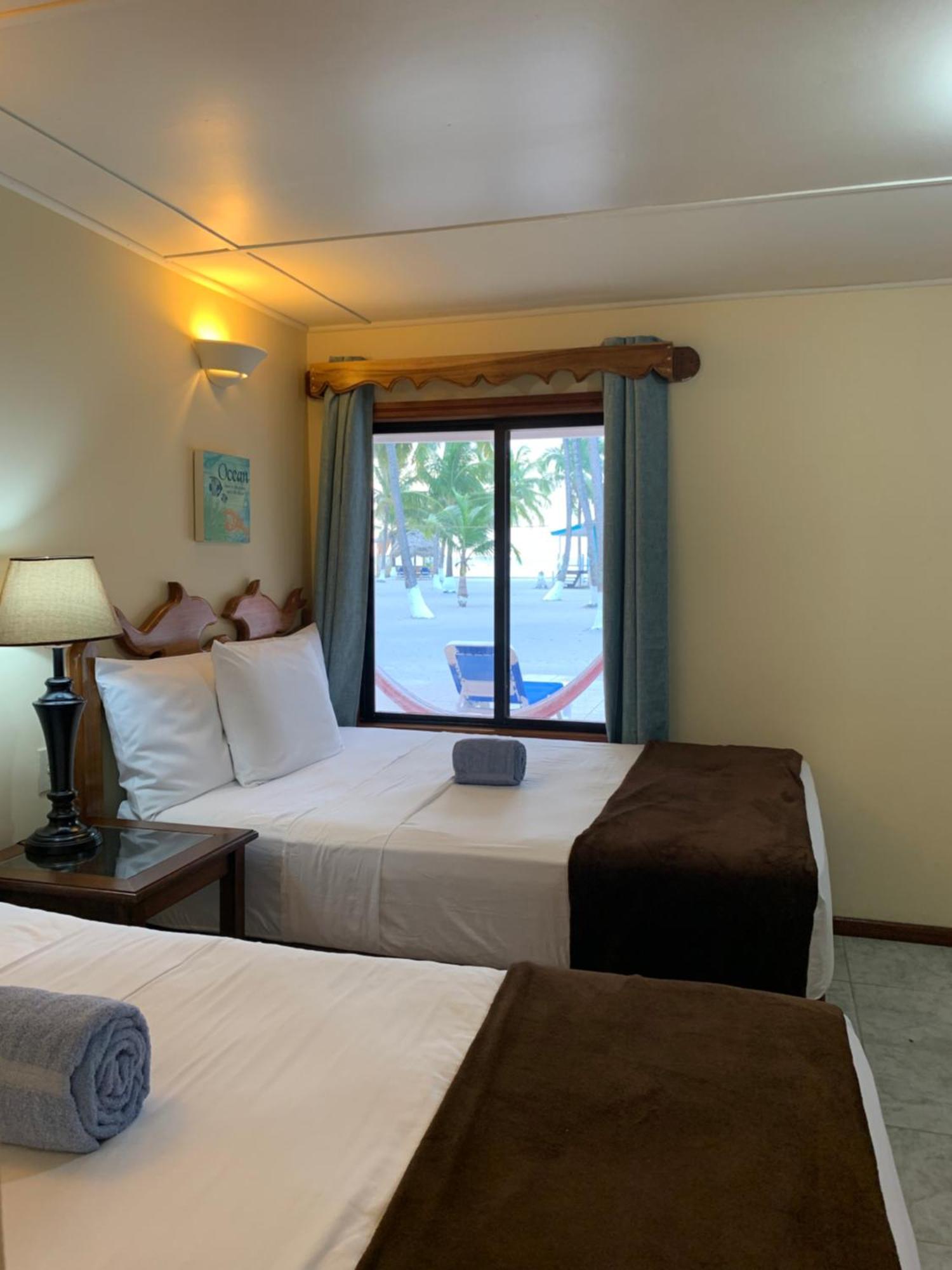 Blue Marlin Beach Resort Dangriga Pokój zdjęcie
